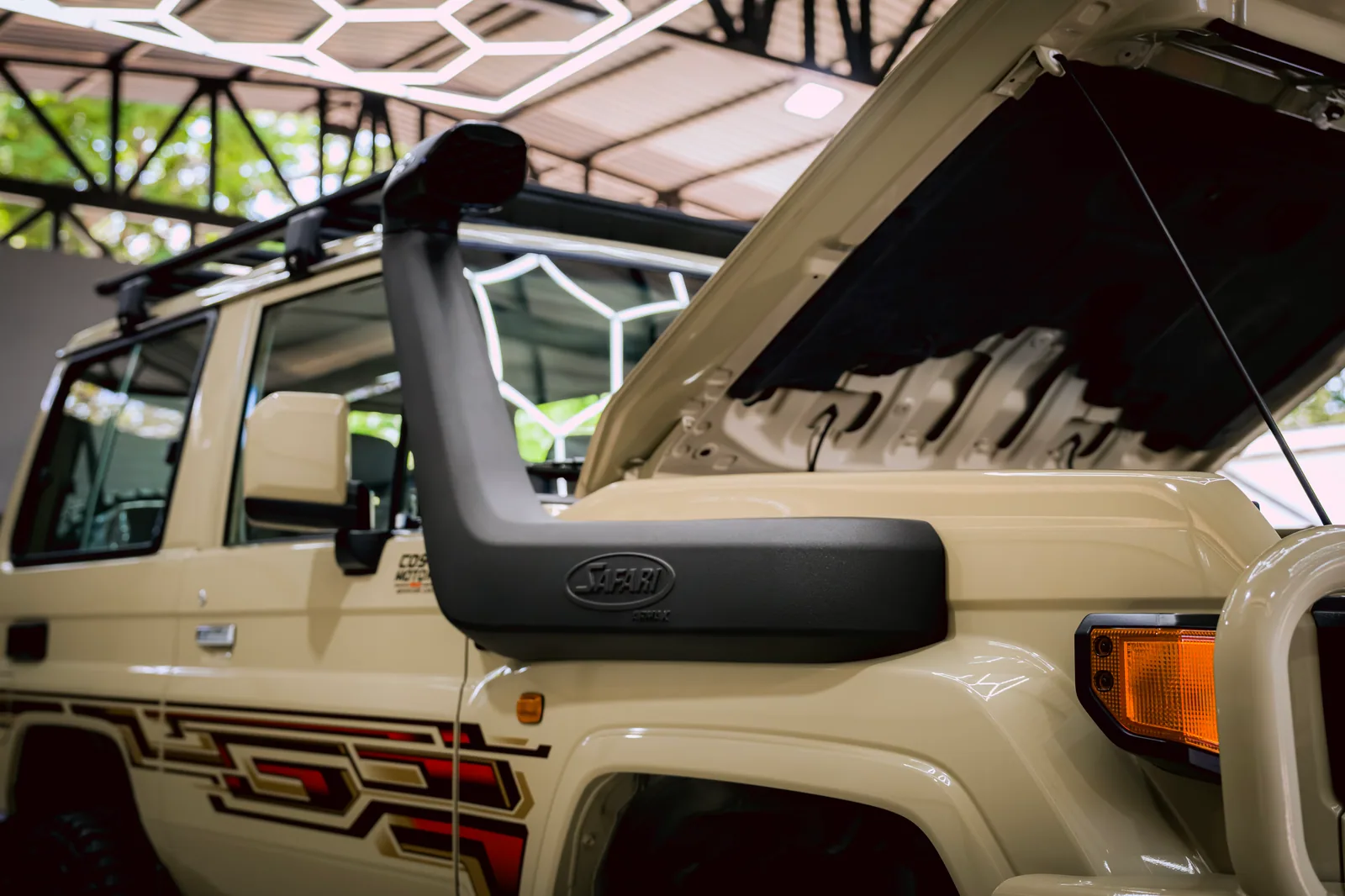 Safari snorkel