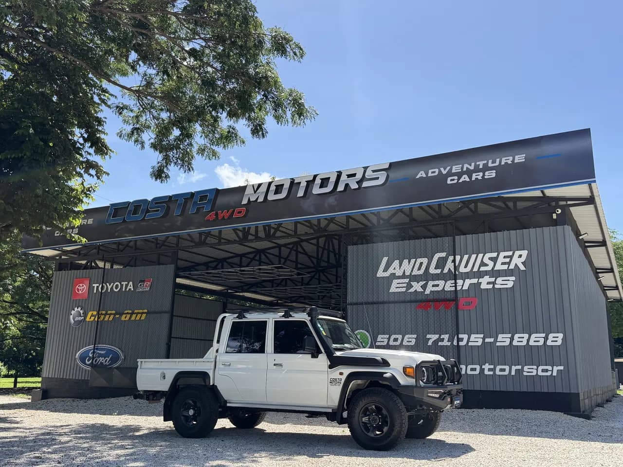 Toyota Land Cruiser 79 V8 2024