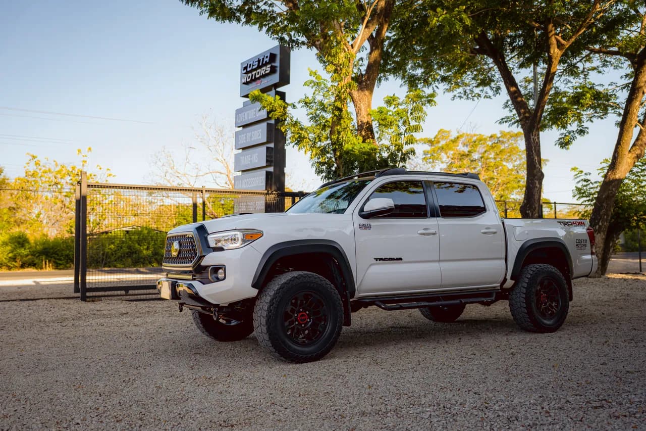 Toyota Tacoma 2018